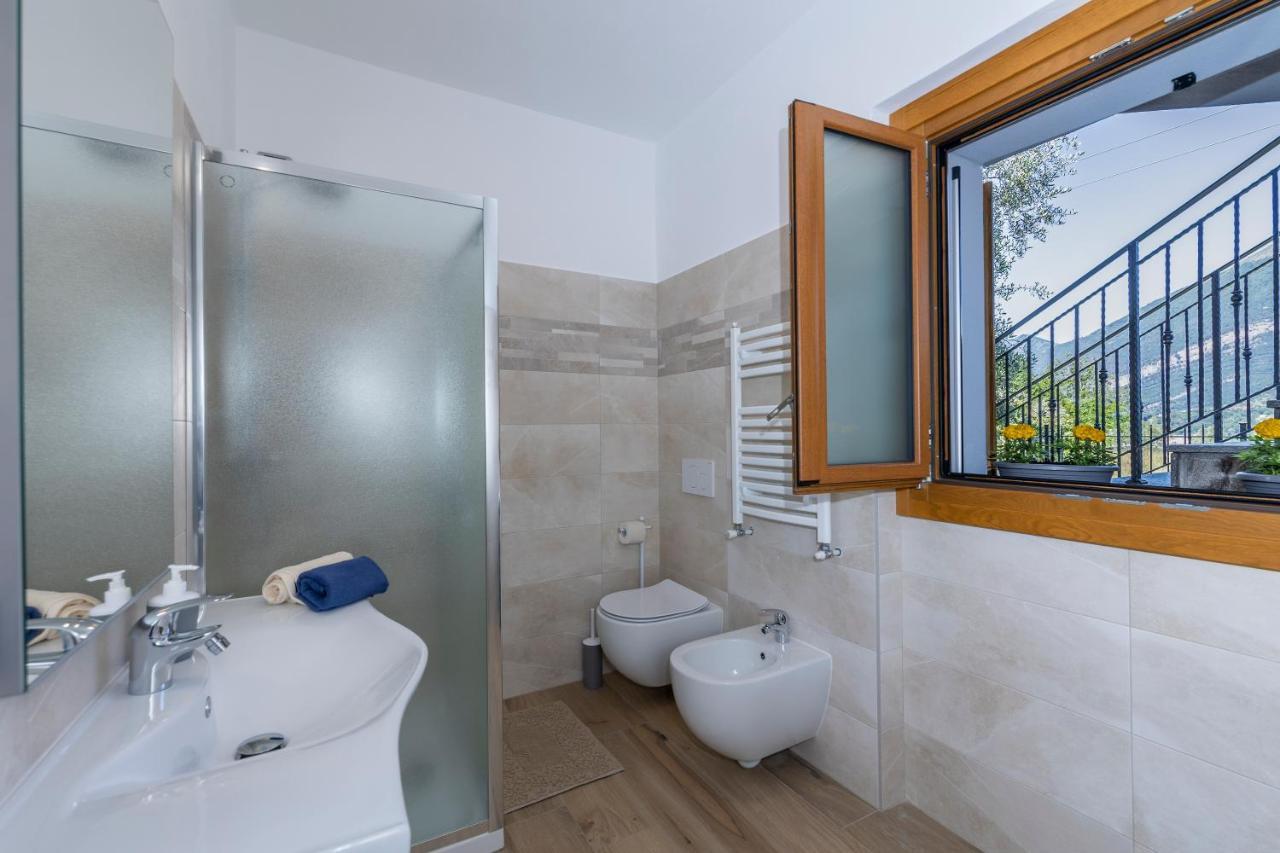 בלאג'יו Apartment With Garden And Parking מראה חיצוני תמונה
